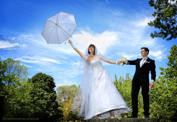 Windiges Hochzeitsshooting im Ostpark